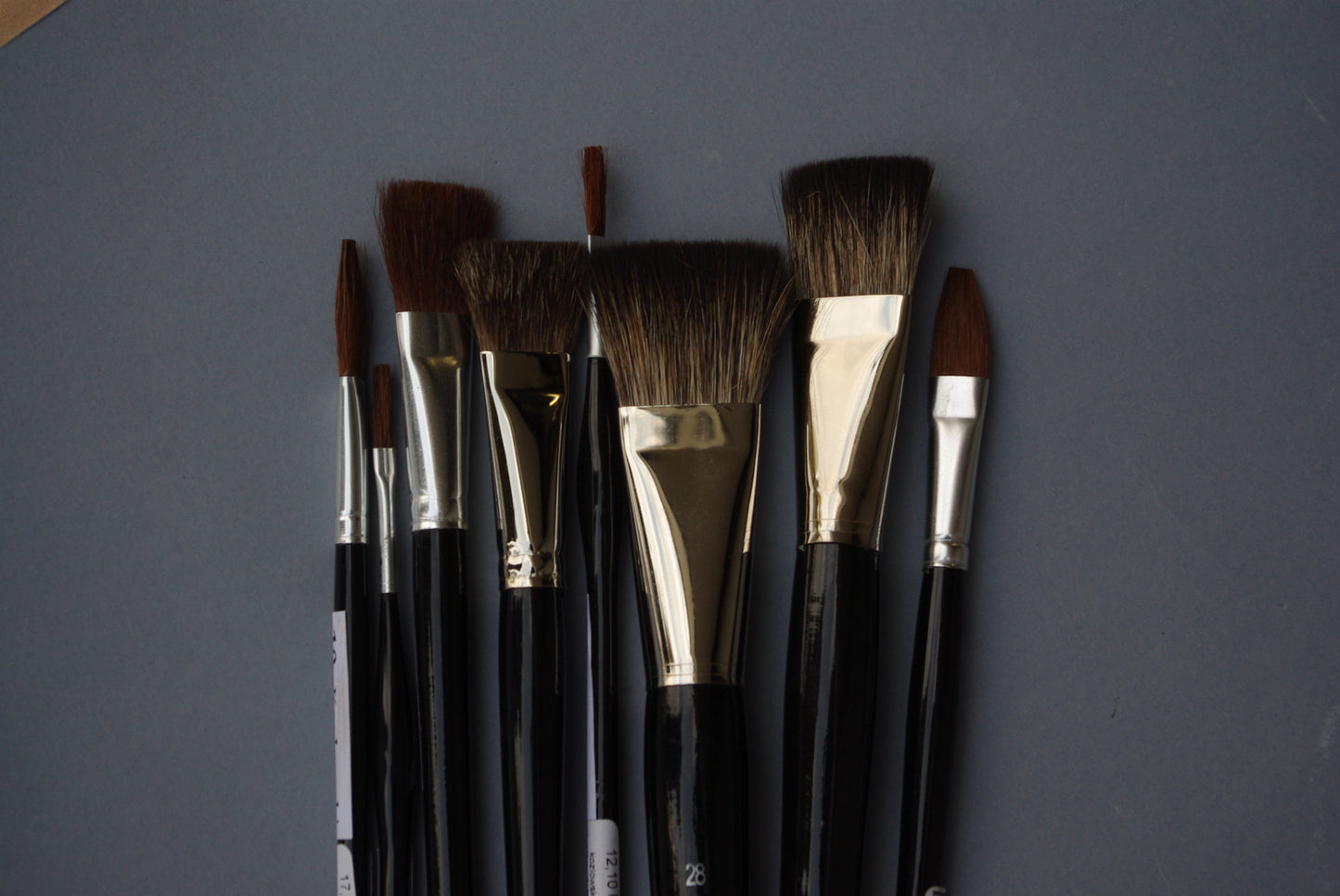 Flat squirrel brush no. 22