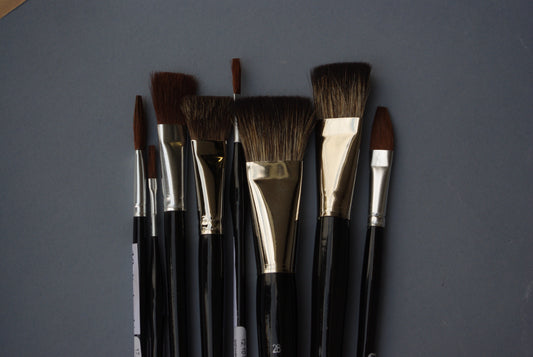 Flat squirrel brush no. 6