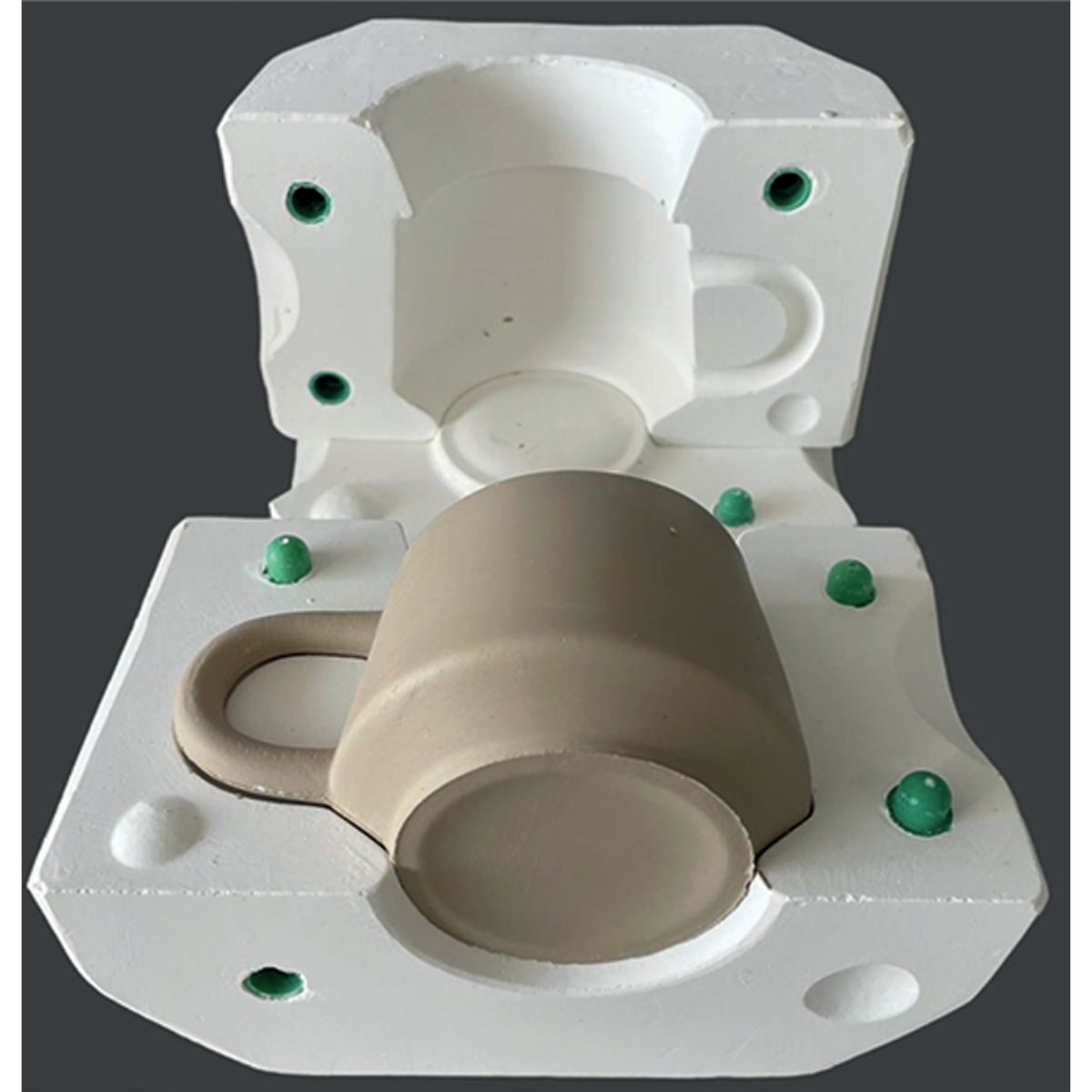 Forma gipsowa - kubek skośny z uchem