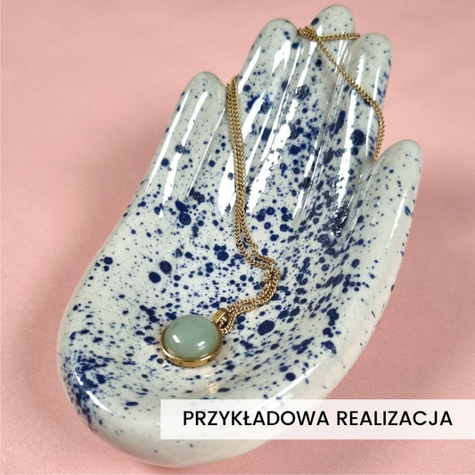 Biscuit - HOLD MY HAND