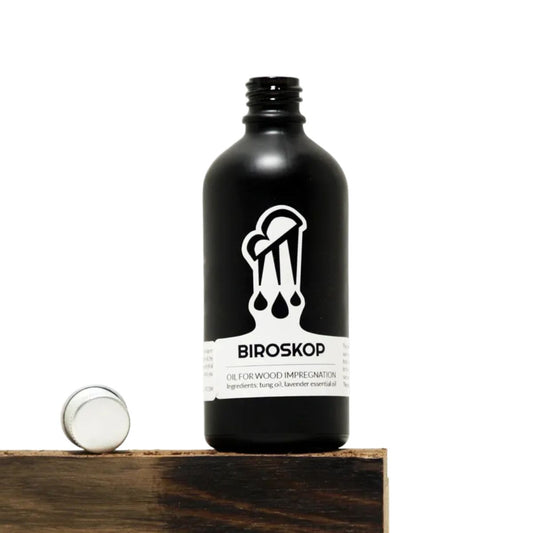 Oil for impregnating tools