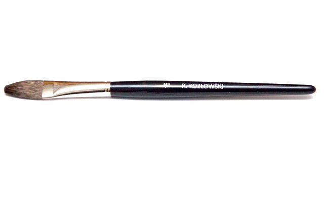 Flat squirrel brush no. 26