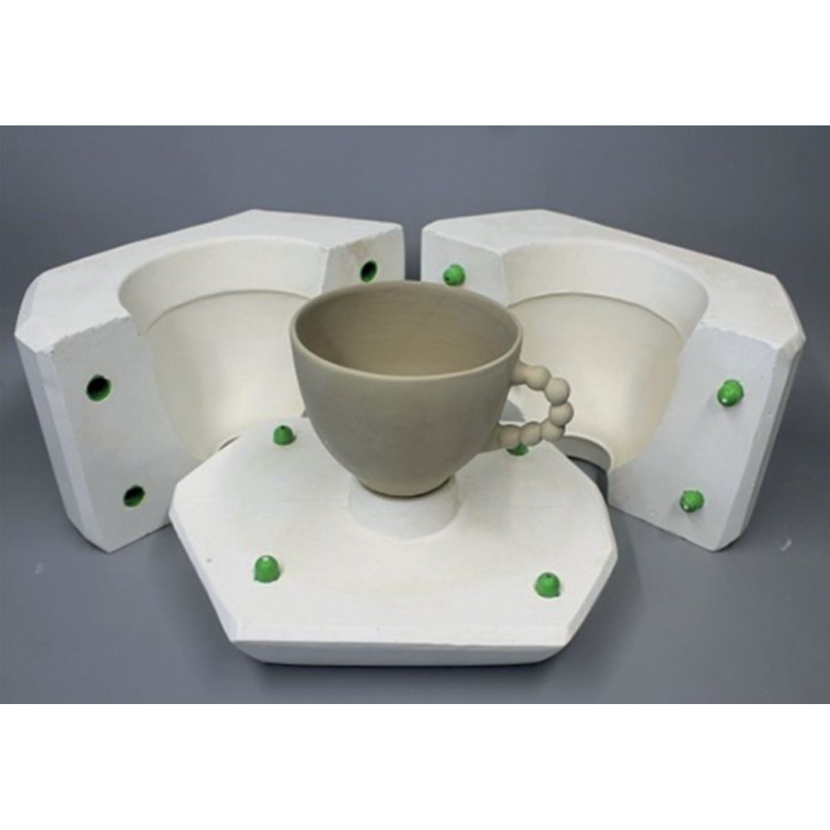 Gipsform – Becher mit Steinhenkel