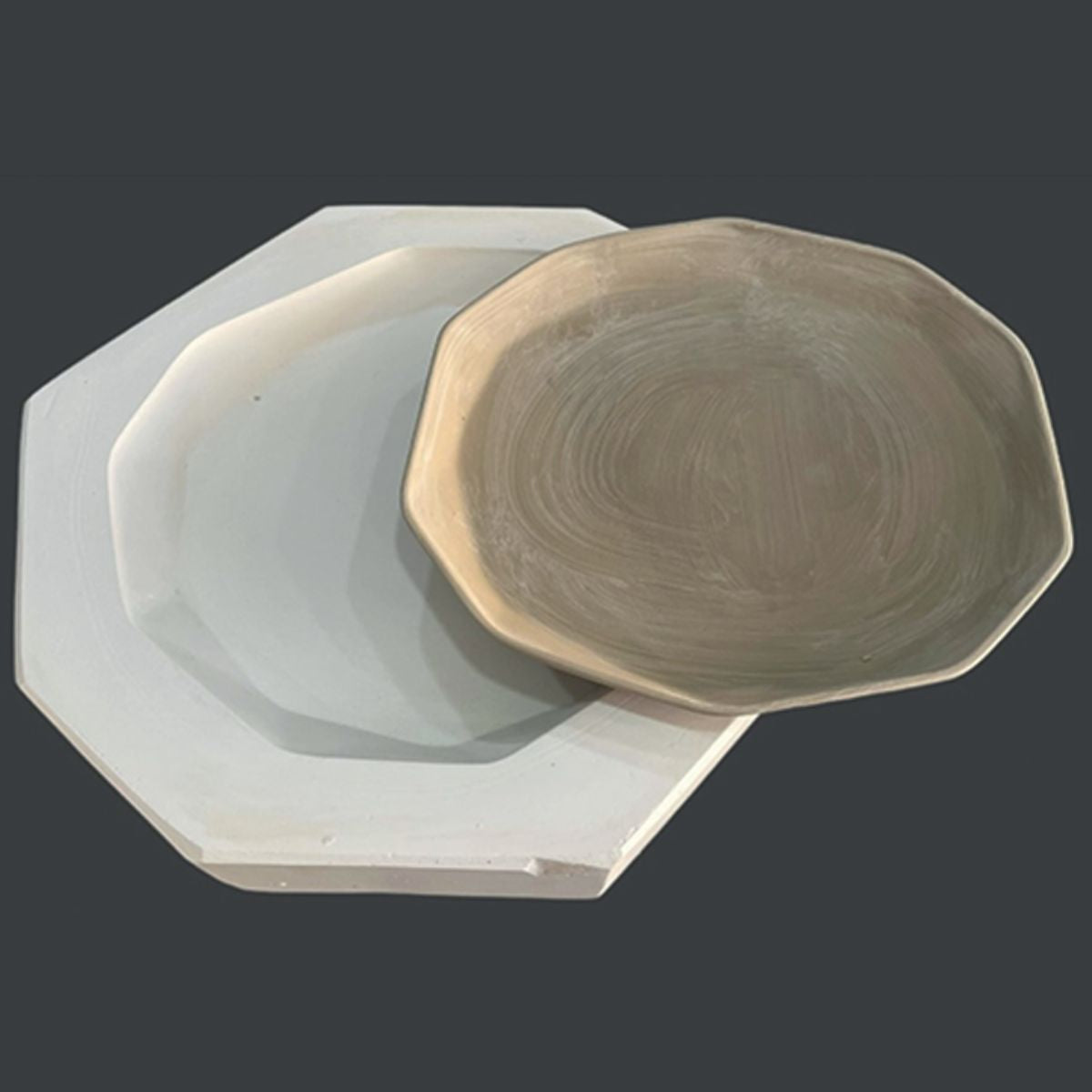 Forma gipsowa - talerz nieregularny 19 cm