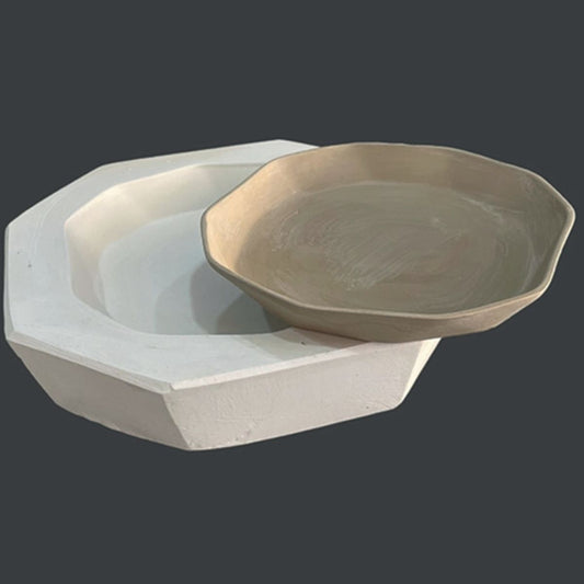 Plaster mold - irregular plate 25 cm